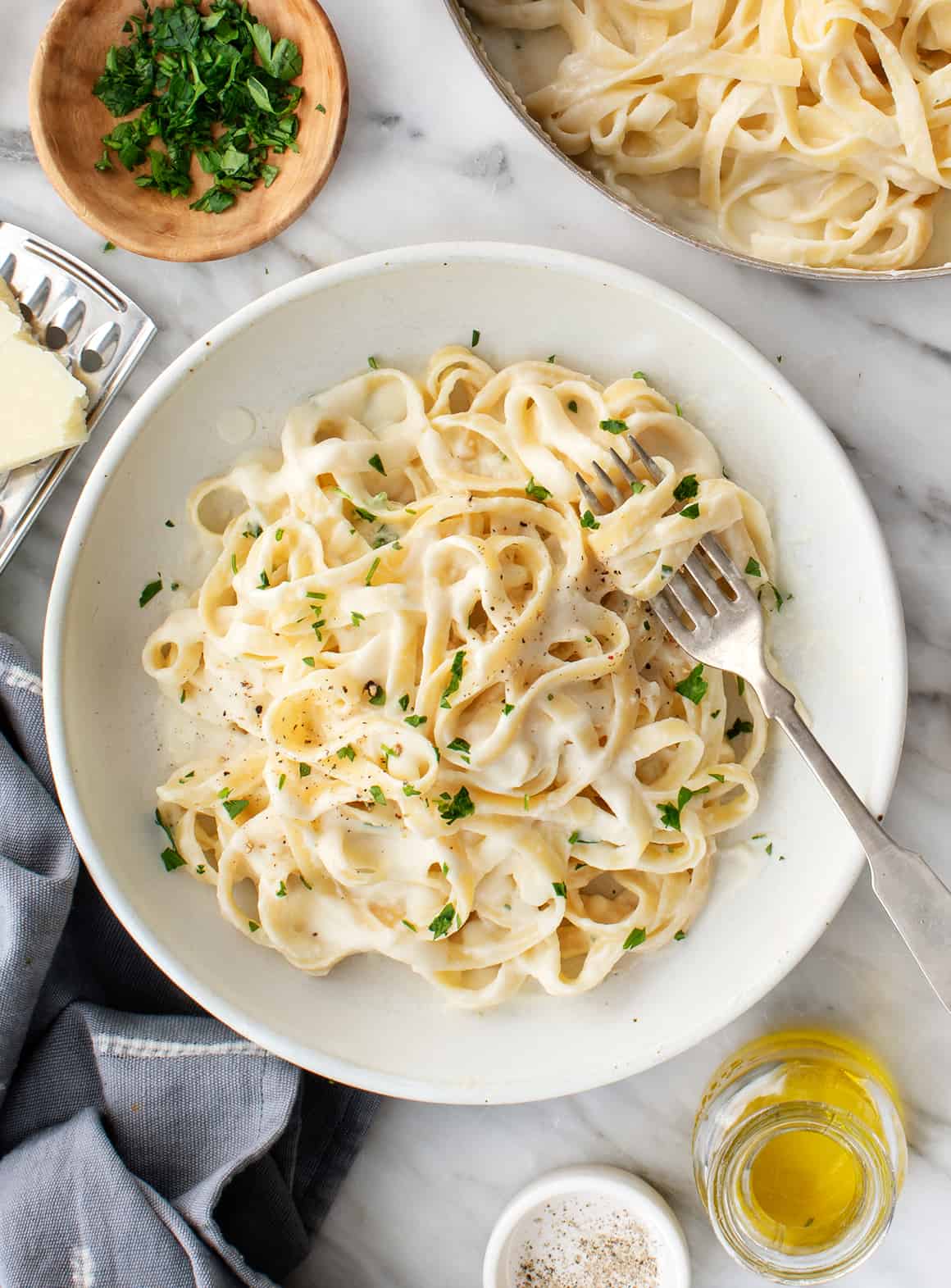 Fettuccine alfredo